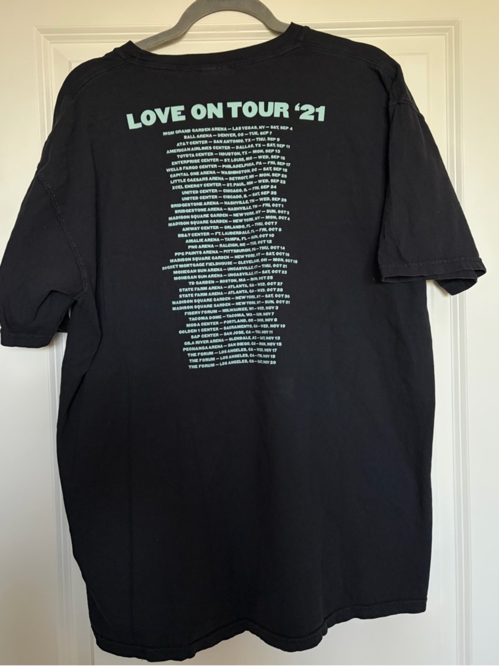 Harry Styles - Love on Tour T-Shirt with Teal Photo Print - Picture 2 of 2